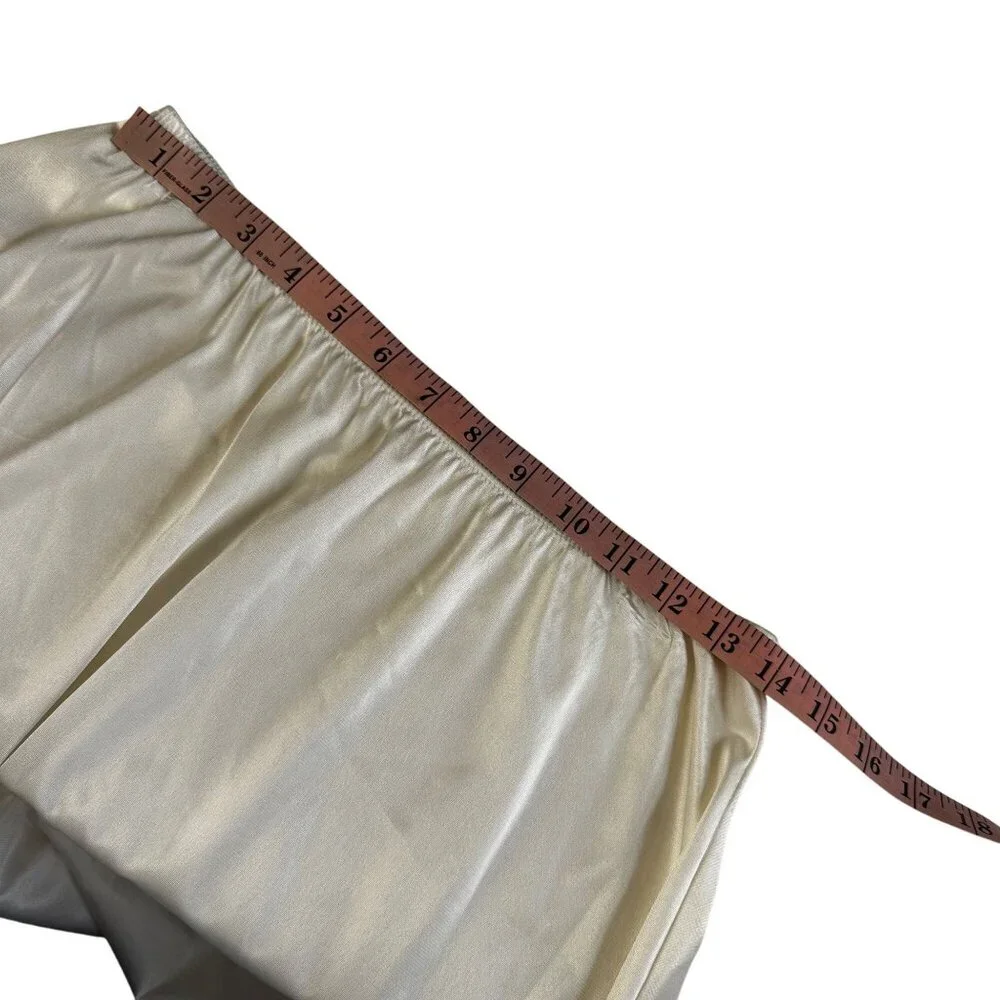 Vintage Vanity Fair Half Slip Large Cream Nylon Lace Trim 22" Made in USA - Picture 8 of 9